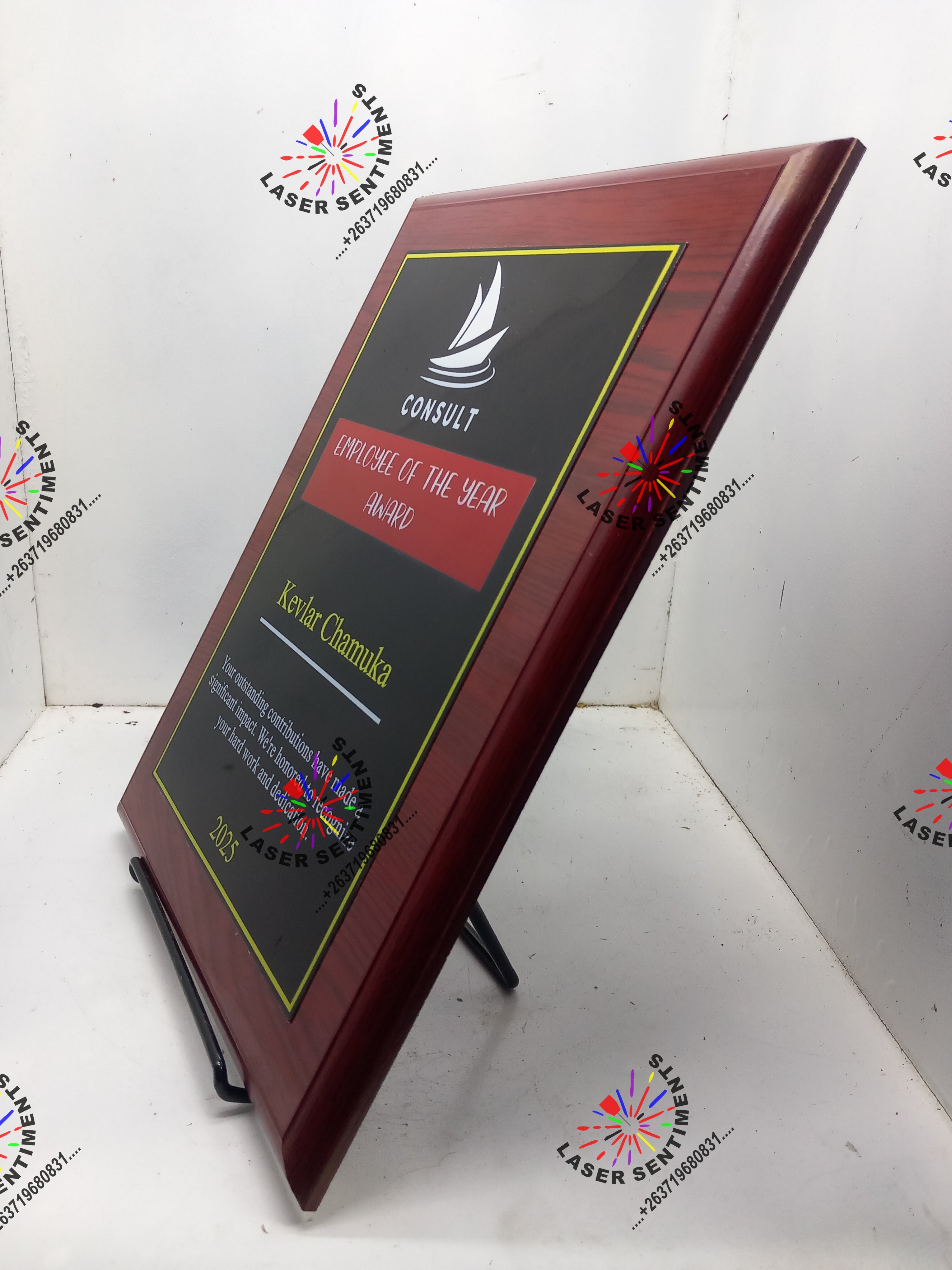 CWP2 MAHOGANY SHIELD WOOD METAL PLAQUE